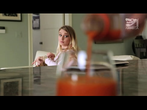 ❤️ ʻO ke kaikamahine wela me ka uʻi nui a me ka puʻu paʻa loaʻa ka moa mai ka loser, akā paʻakikī loa ☑ Fuck video ma haw.nudexxx.ru ❌️❤