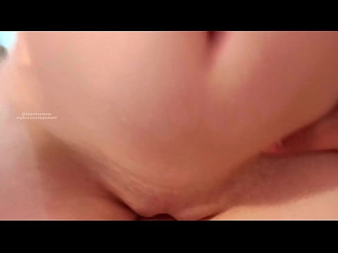 ❤️ E moe ana i loko o ka lumi o koʻu kaikuahine a pēlā wau i ala ai ☑ Fuck video ma haw.nudexxx.ru ❌️❤